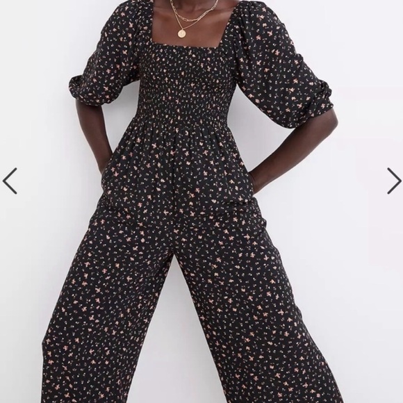 Madewell Pants - Floral Black Jumpsuit size 4 madewell